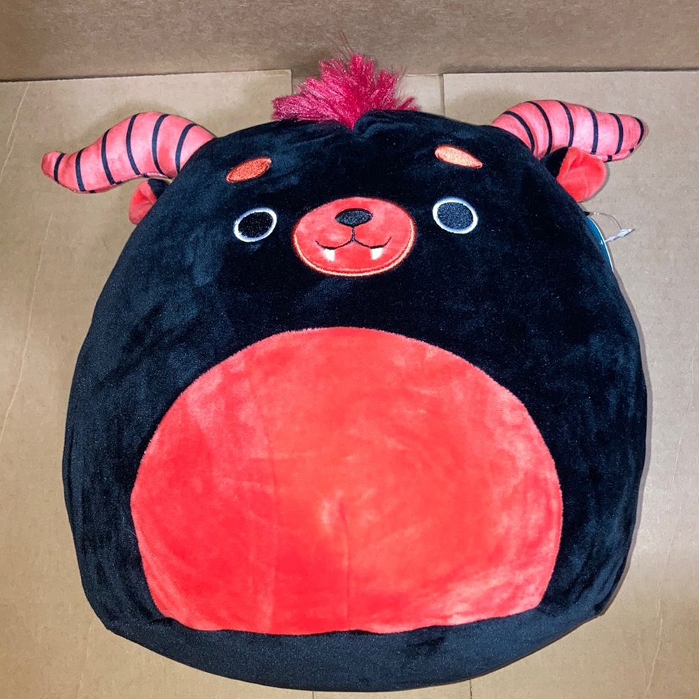 Squishmallow NWT Behemoth 12”